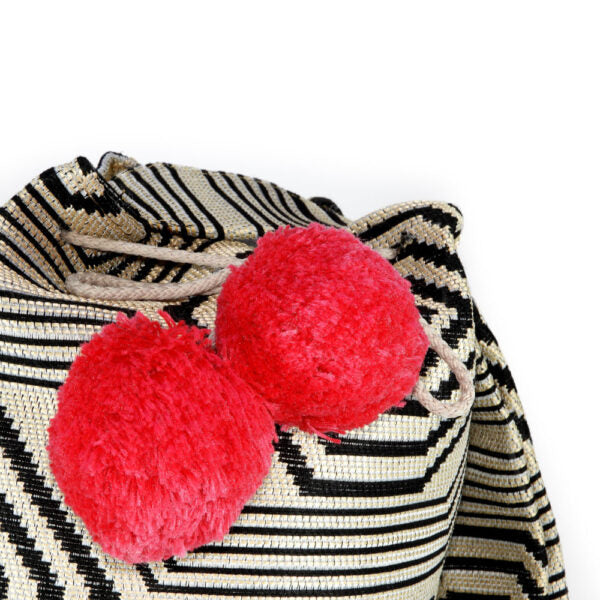Mochila Labrada Pompones