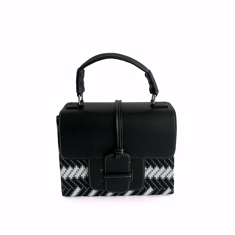 Cartera · Blanco Negro Cuero - Image 2